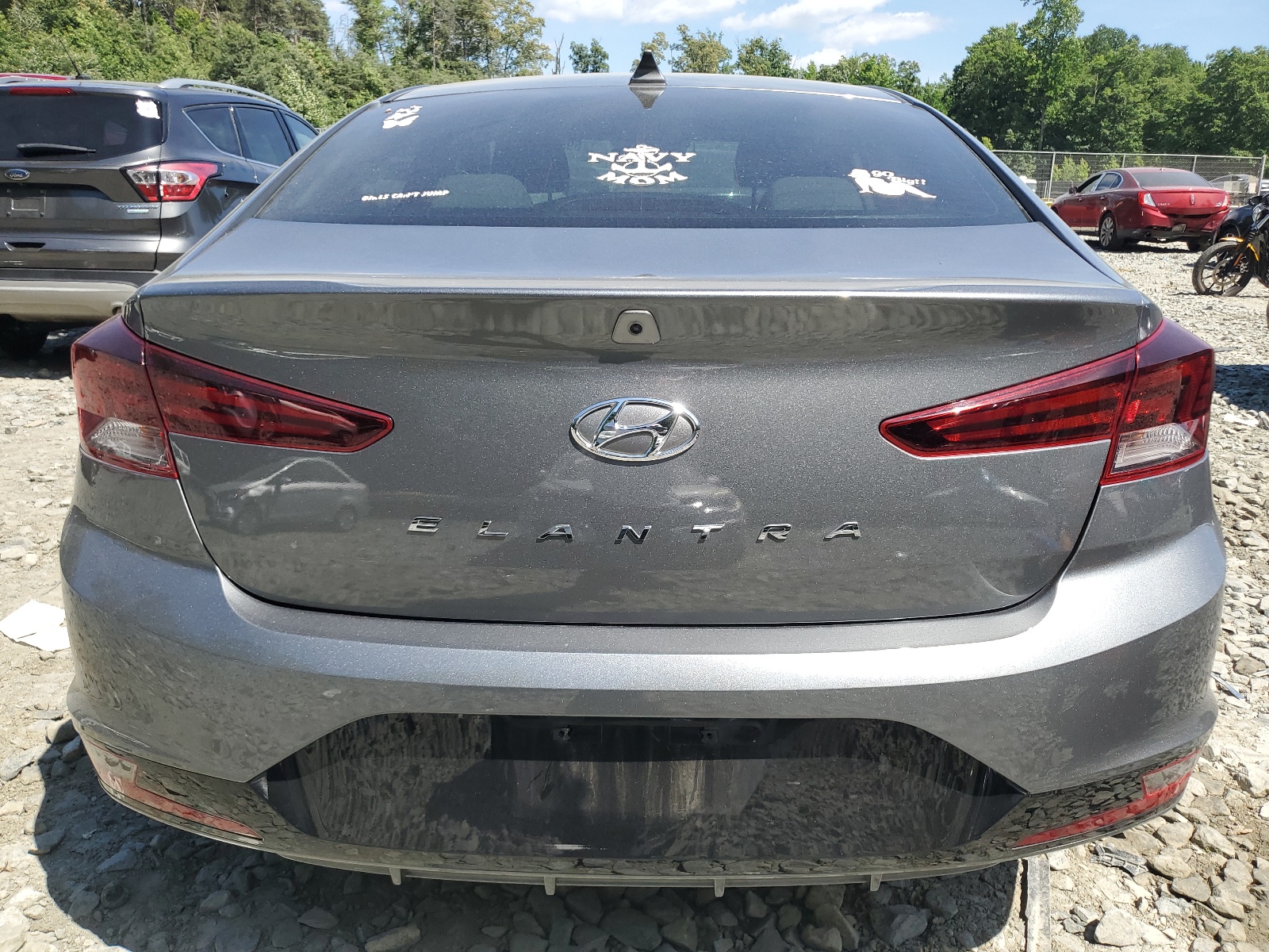 5NPD84LF3KH419483 2019 Hyundai Elantra Sel
