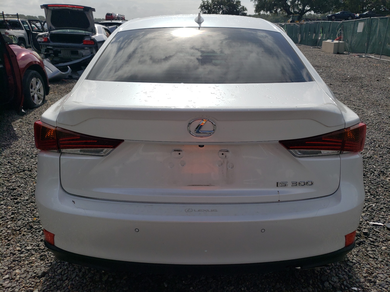 JTHBA1D27J5074333 2018 Lexus Is 300