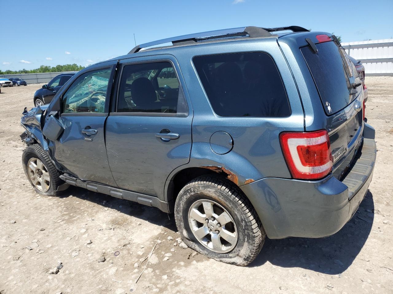 2011 Ford Escape - Image 2