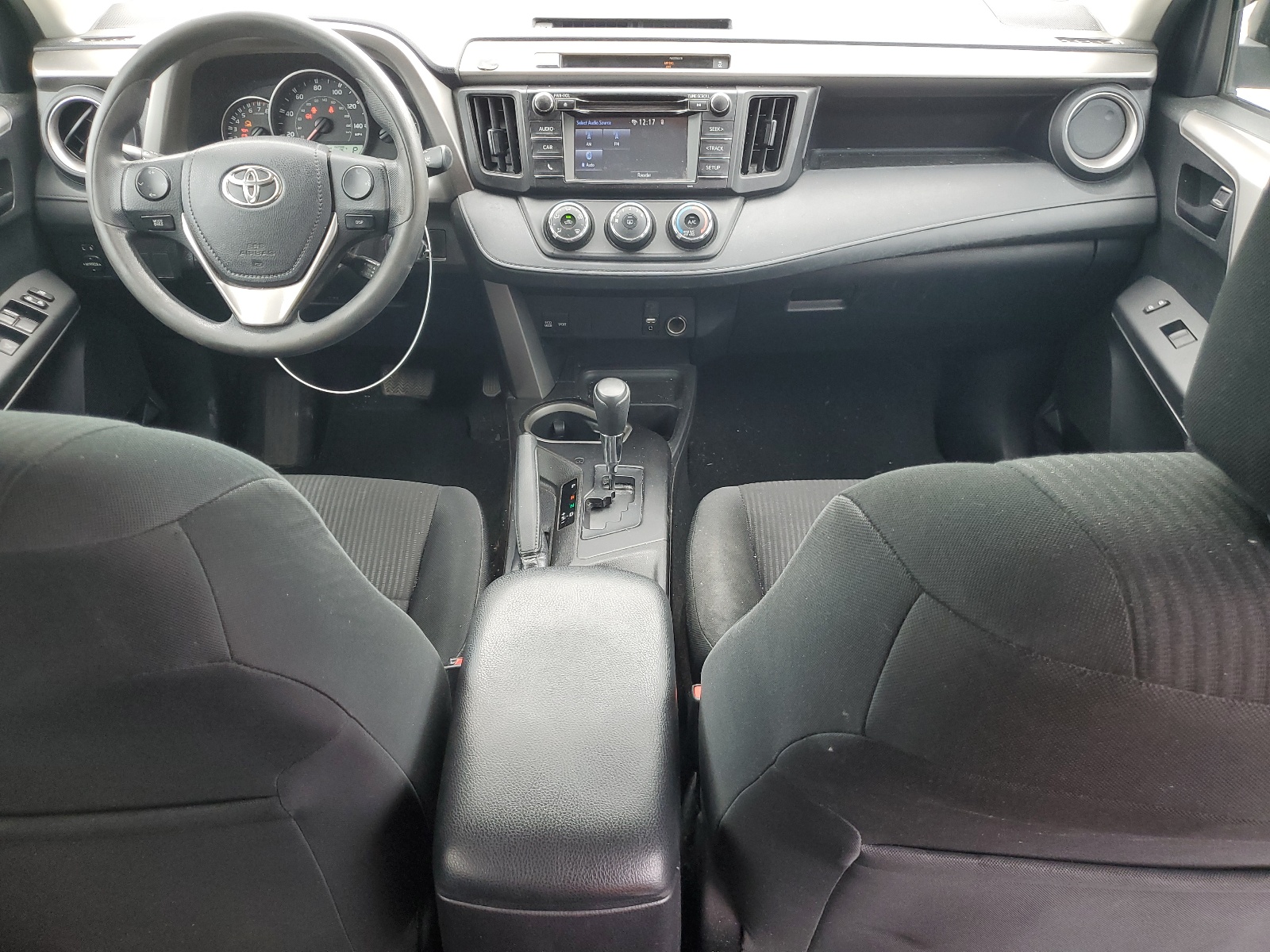 2T3ZFREVXGW287190 2016 Toyota Rav4 Le