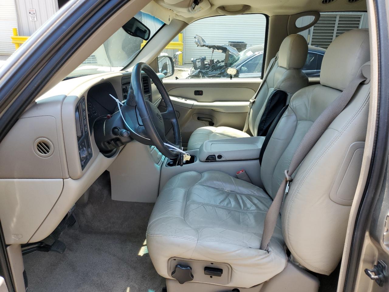 2002 Chevrolet Tahoe K1500 VIN: 1GNEK13Z92R299039 Lot: 58847024