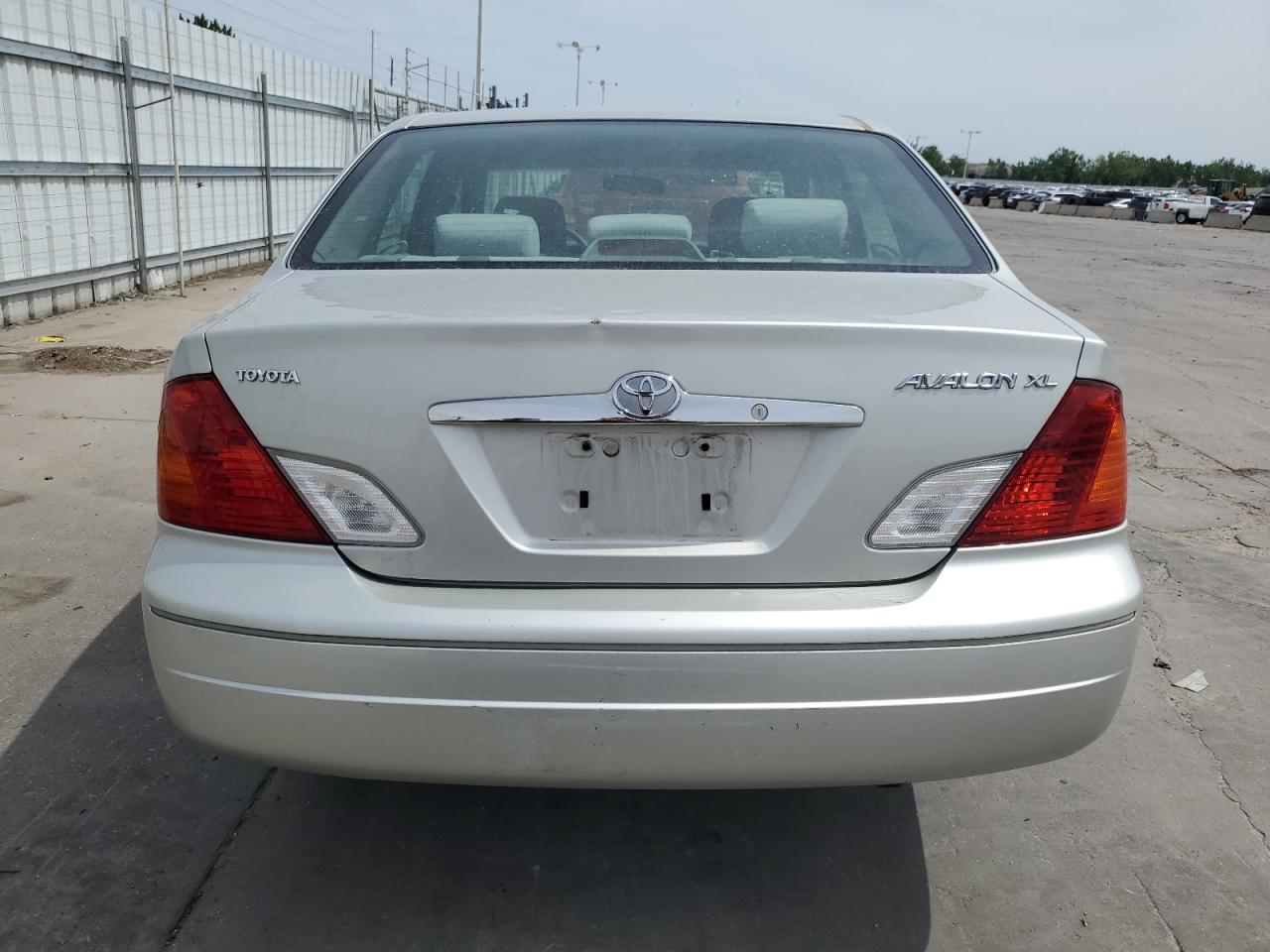 2000 Toyota Avalon Xl VIN: 4T1BF28B5YU033990 Lot: 58312194