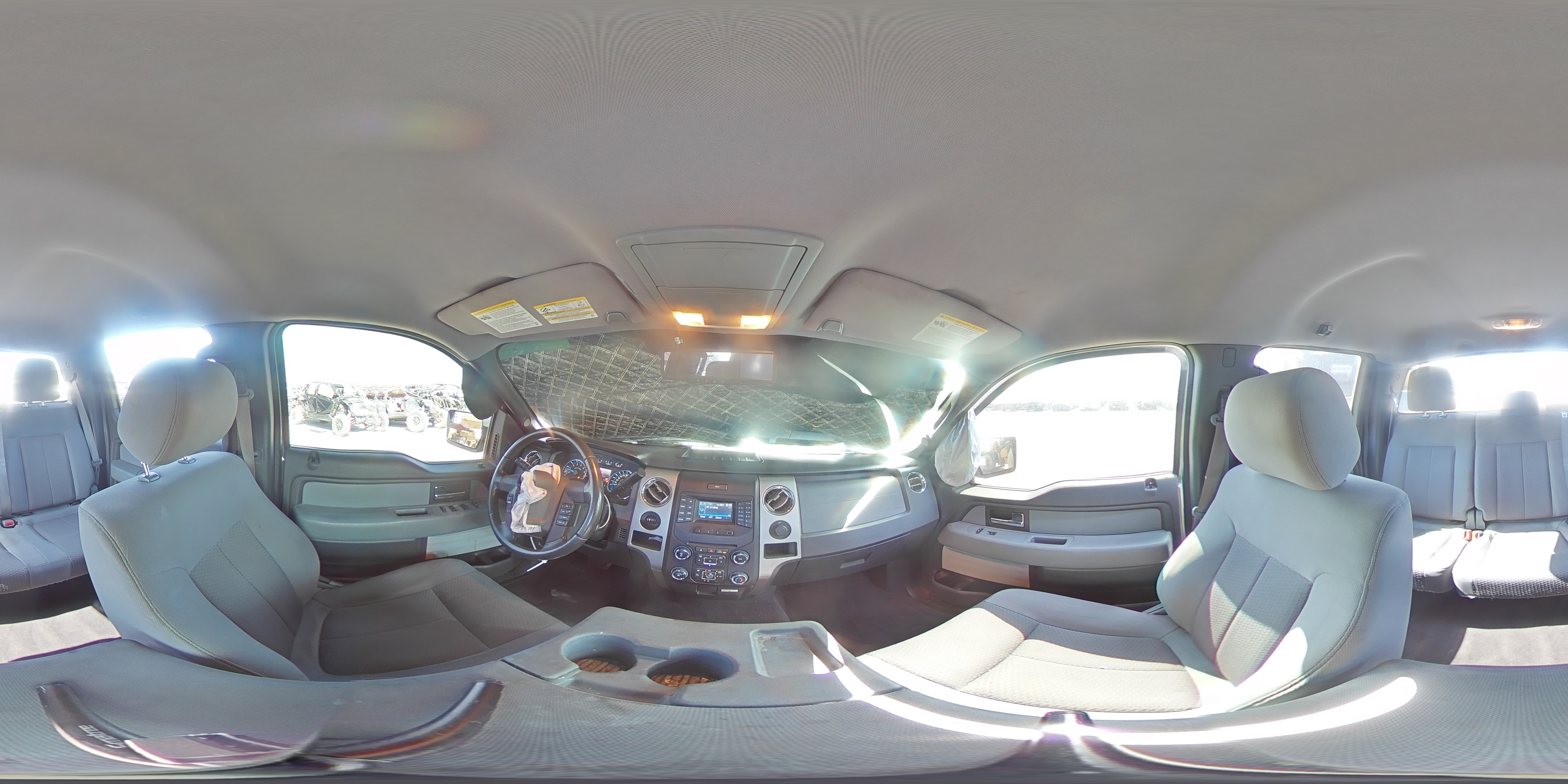 2013 Ford F-150 - Image 13