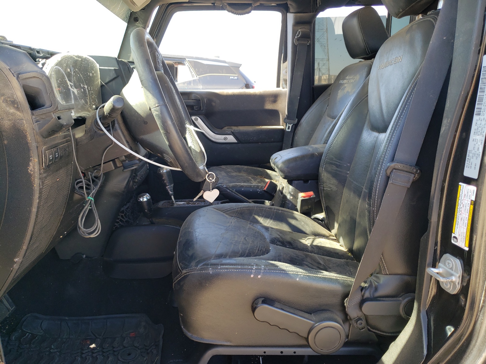 1C4BJWFG2FL693612 2015 Jeep Wrangler Unlimited Rubicon