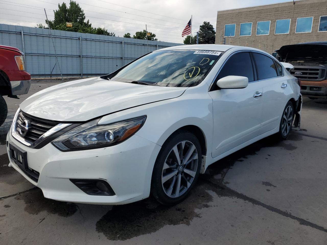 1N4AL3AP6GC111465 2016 NISSAN ALTIMA - Image 1