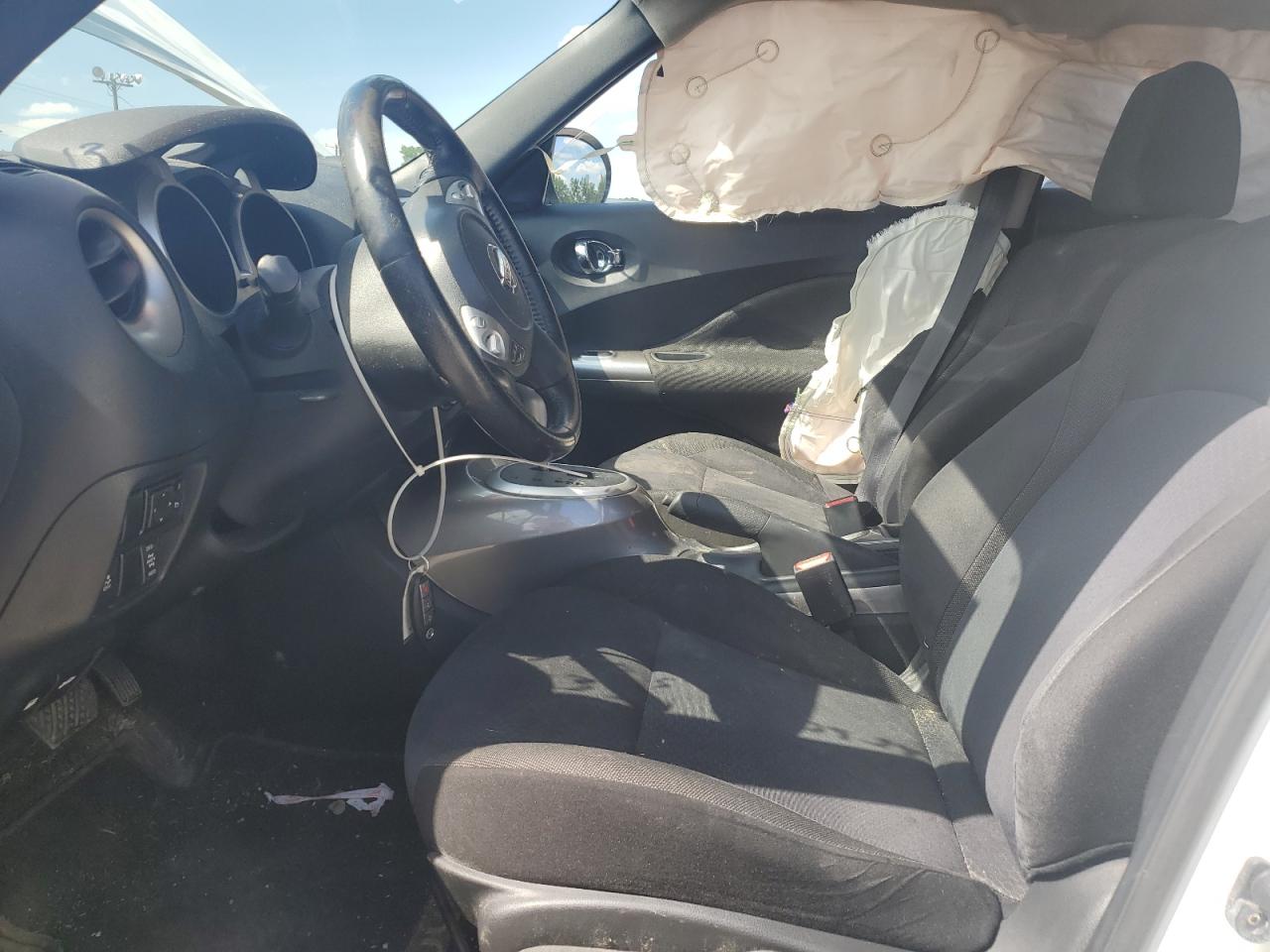 2014 Nissan Juke S VIN: JN8AF5MV5ET357321 Lot: 58629604