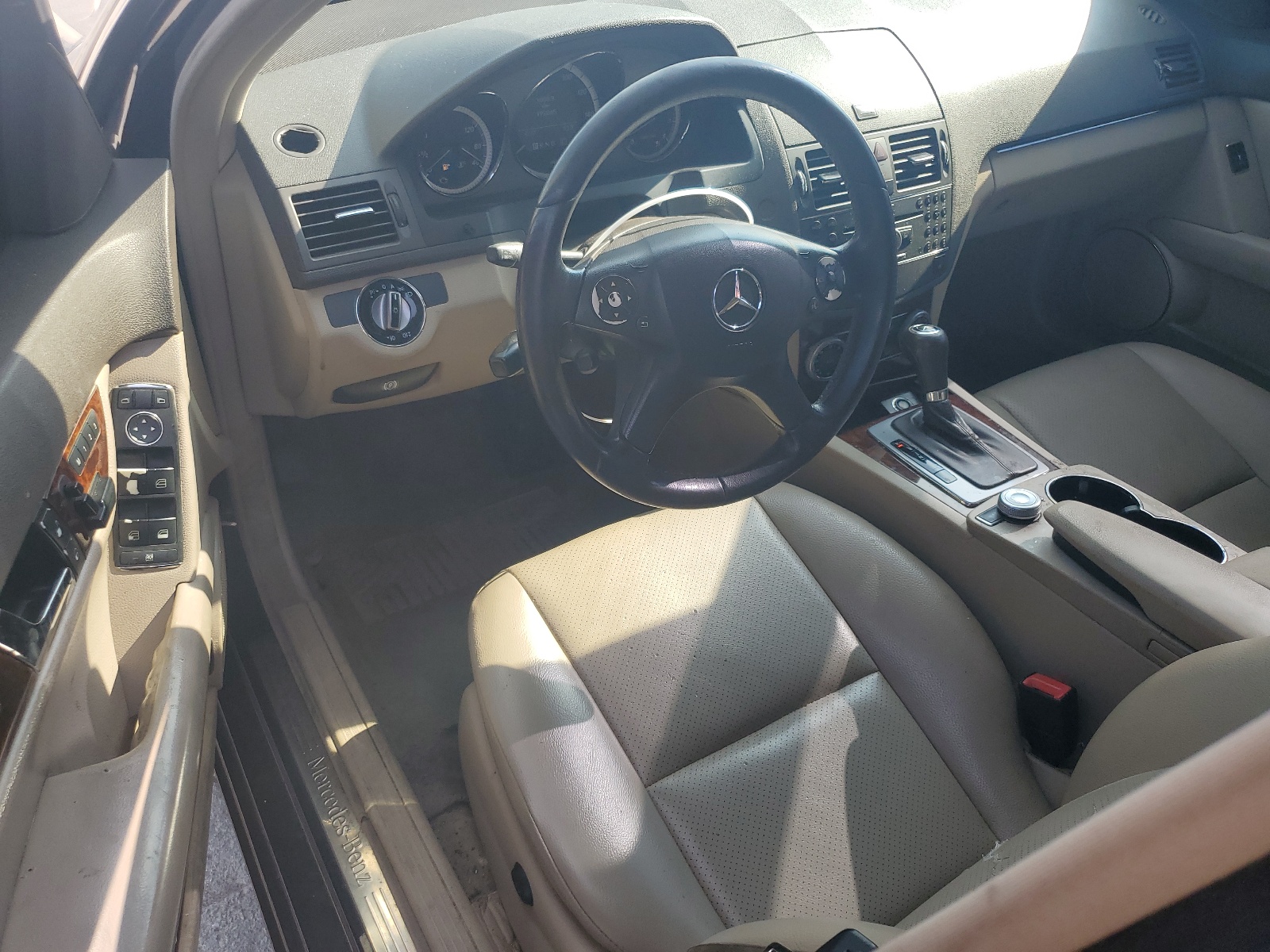 WDDGF8BBXAF417074 2010 Mercedes-Benz C 300 4Matic