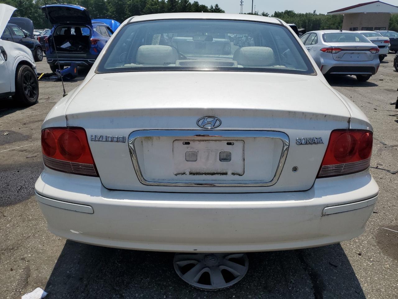 2004 Hyundai Sonata Gl VIN: KMHWF25SX4A010917 Lot: 60616644