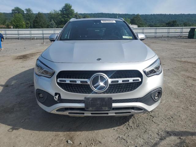  MERCEDES-BENZ GLA-CLASS 2021 Серебристый