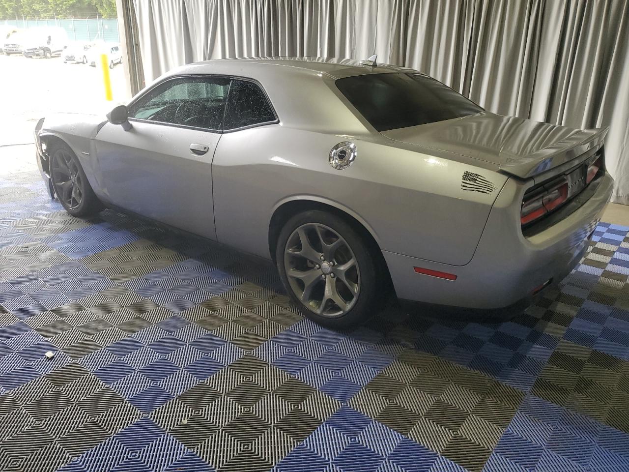 2C3CDZBT8FH914115 2015 DODGE CHALLENGER - Image 2