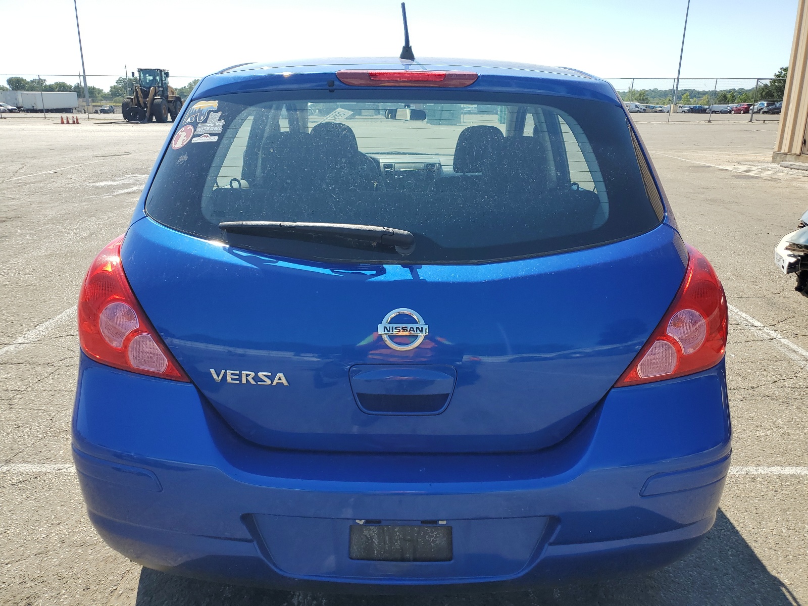 3N1BC1CP7BL506920 2011 Nissan Versa S