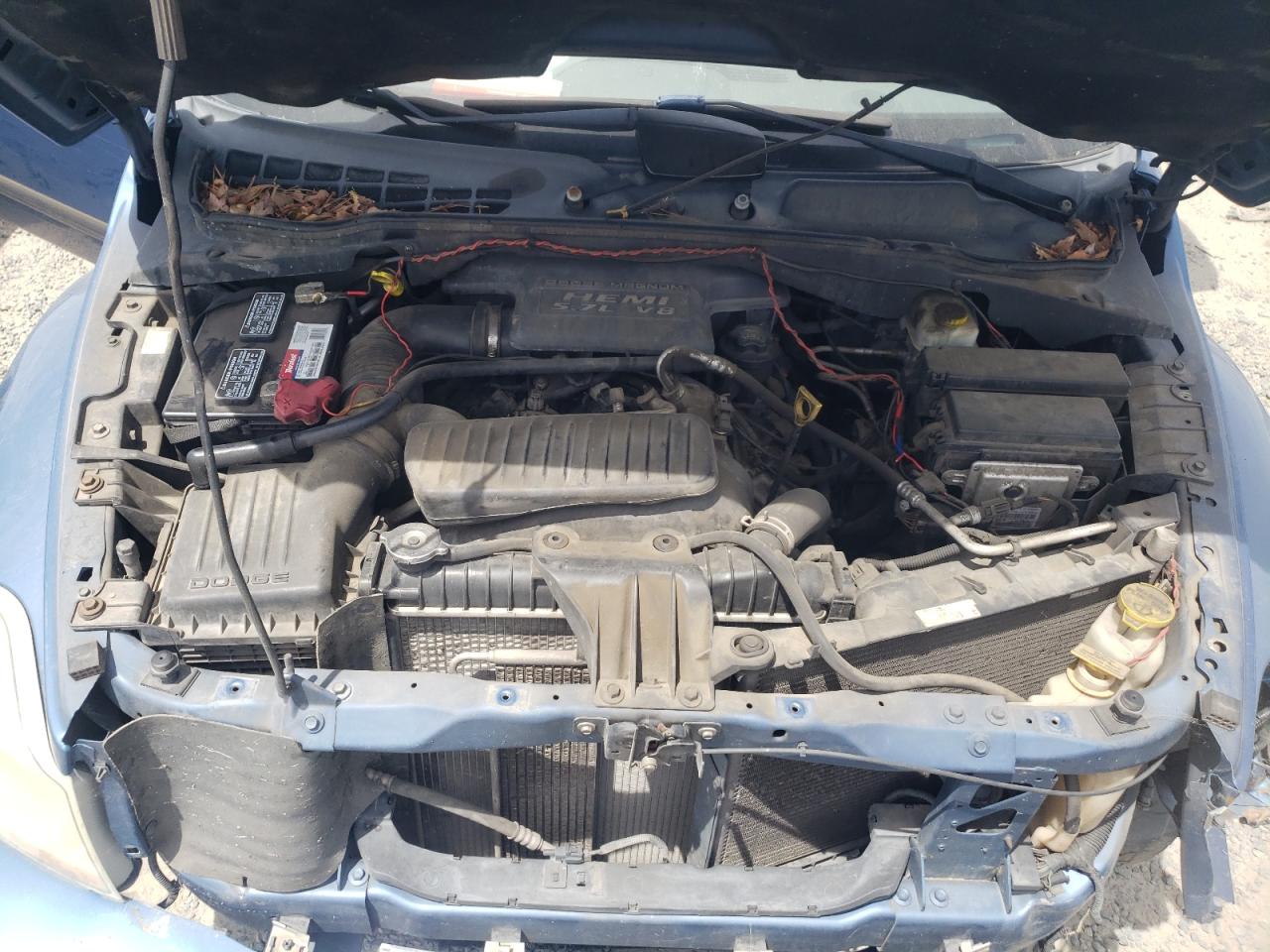 2005 Dodge Durango Slt VIN: 1D4HD48D25F555898 Lot: 57336294