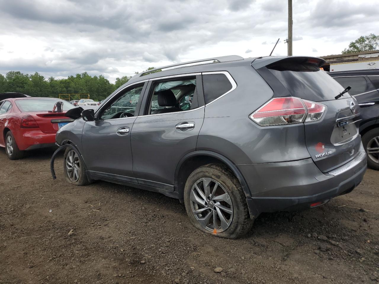 5N1AT2MT2FC875062 2015 NISSAN ROGUE - Image 2