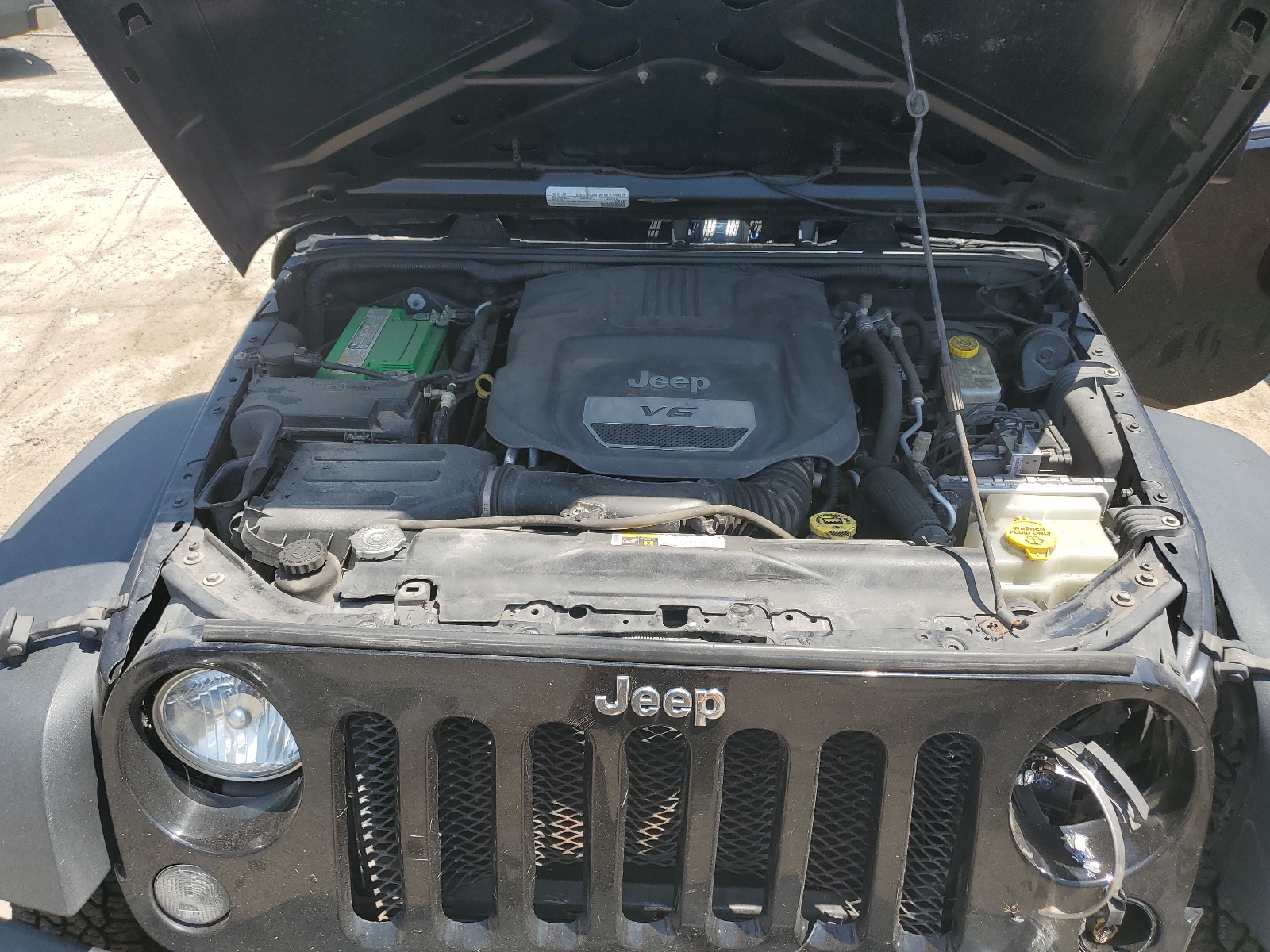 1C4AJWAG0FL737688 2015 Jeep Wrangler Sport