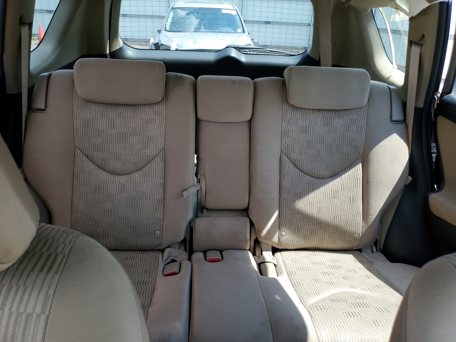 JTMZF4DV5B5034606 2011 Toyota Rav4