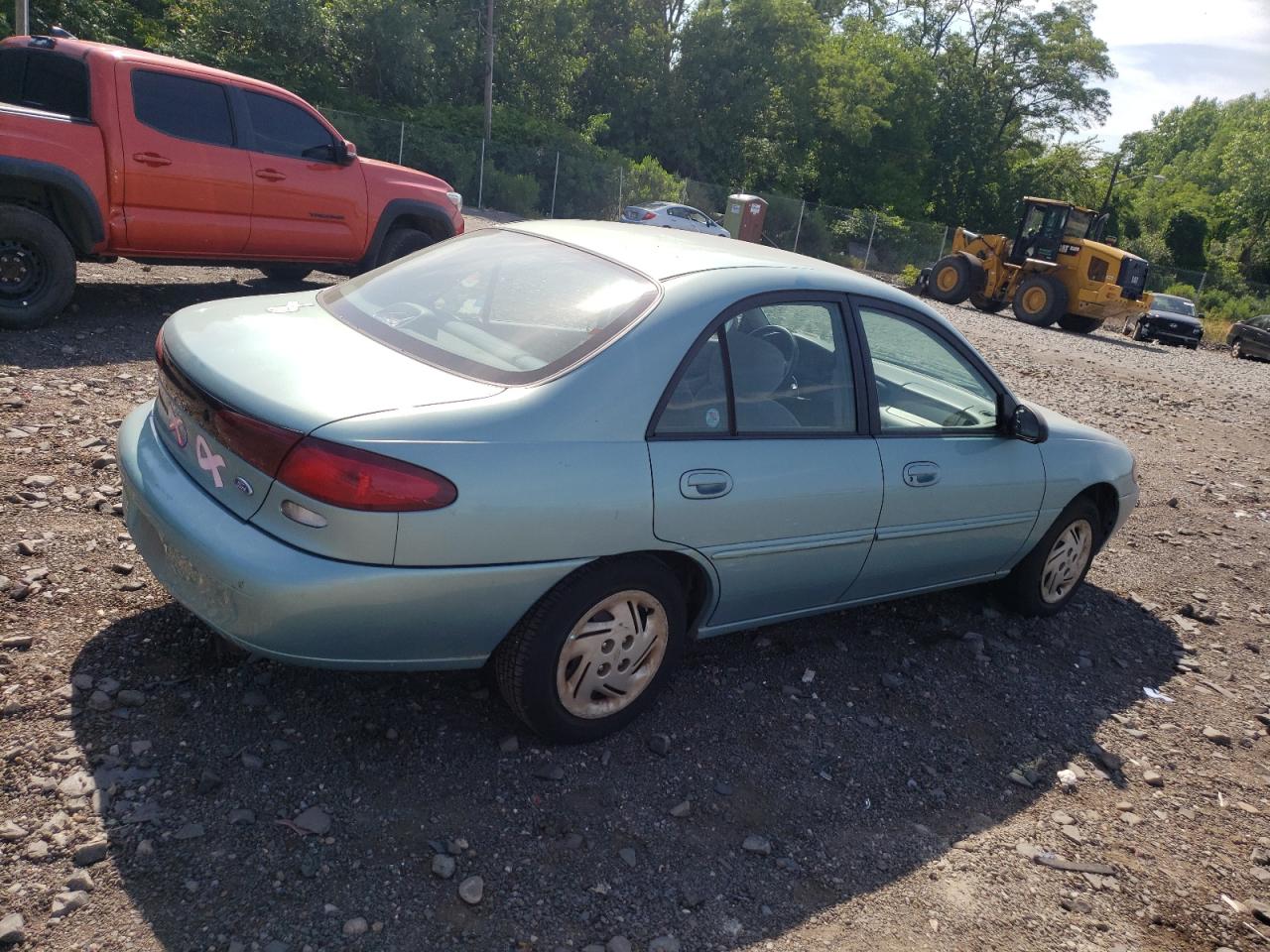 1997 Ford Escort Lx VIN: 1FALP13PXVW328026 Lot: 60159614