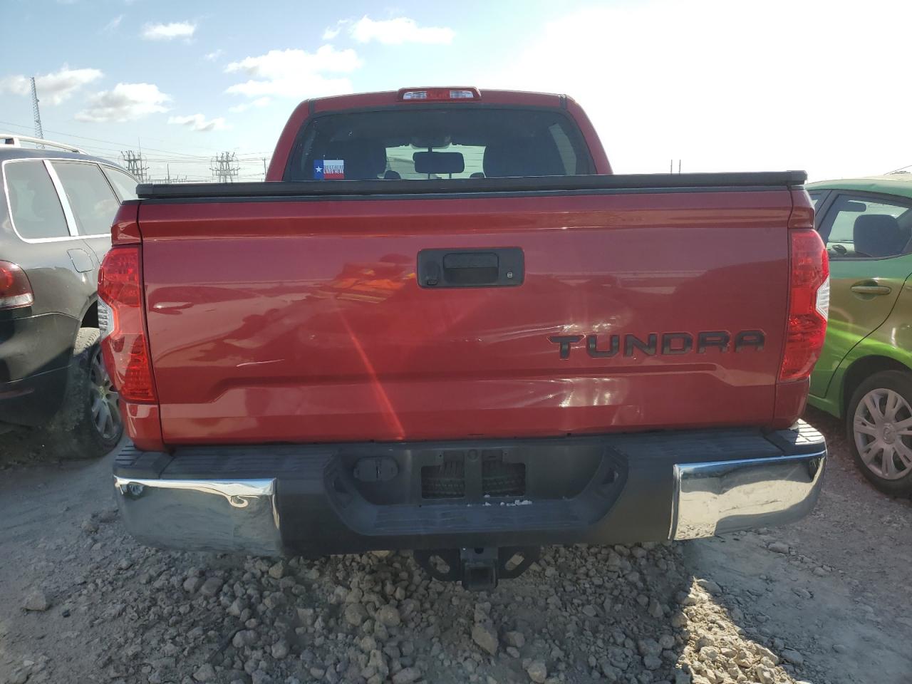 5TFEM5F13HX113919 2017 Toyota Tundra Crewmax Sr5