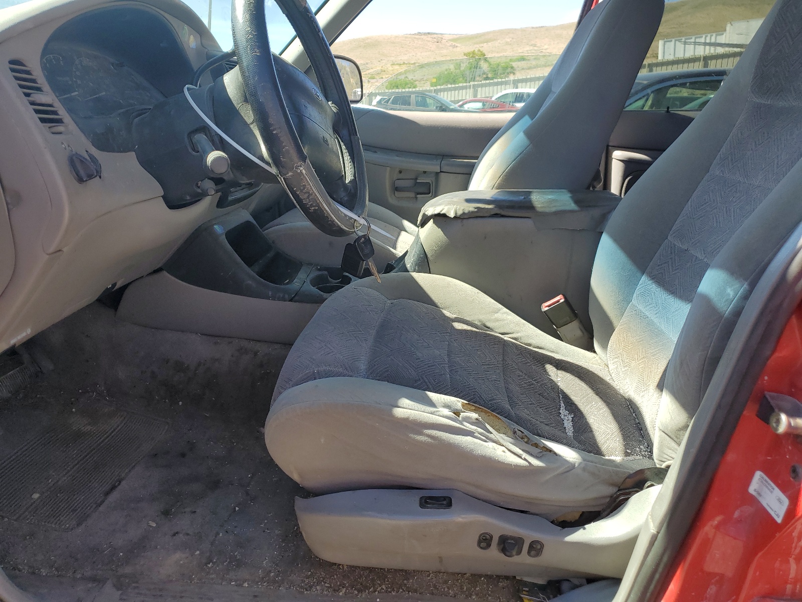 1FMZU34E4WZC08515 1998 Ford Explorer