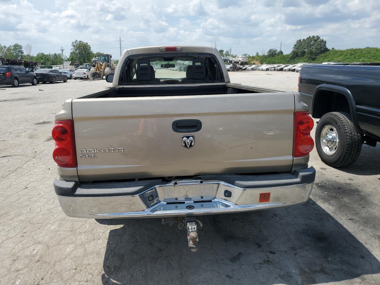 2005 Dodge Dakota Slt VIN: 1D7HE42K25S329343 Lot: 60356244