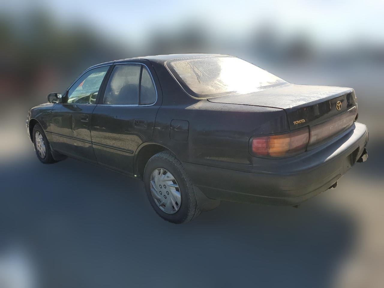 JT2SK12E8R0268107 1994 Toyota Camry Le