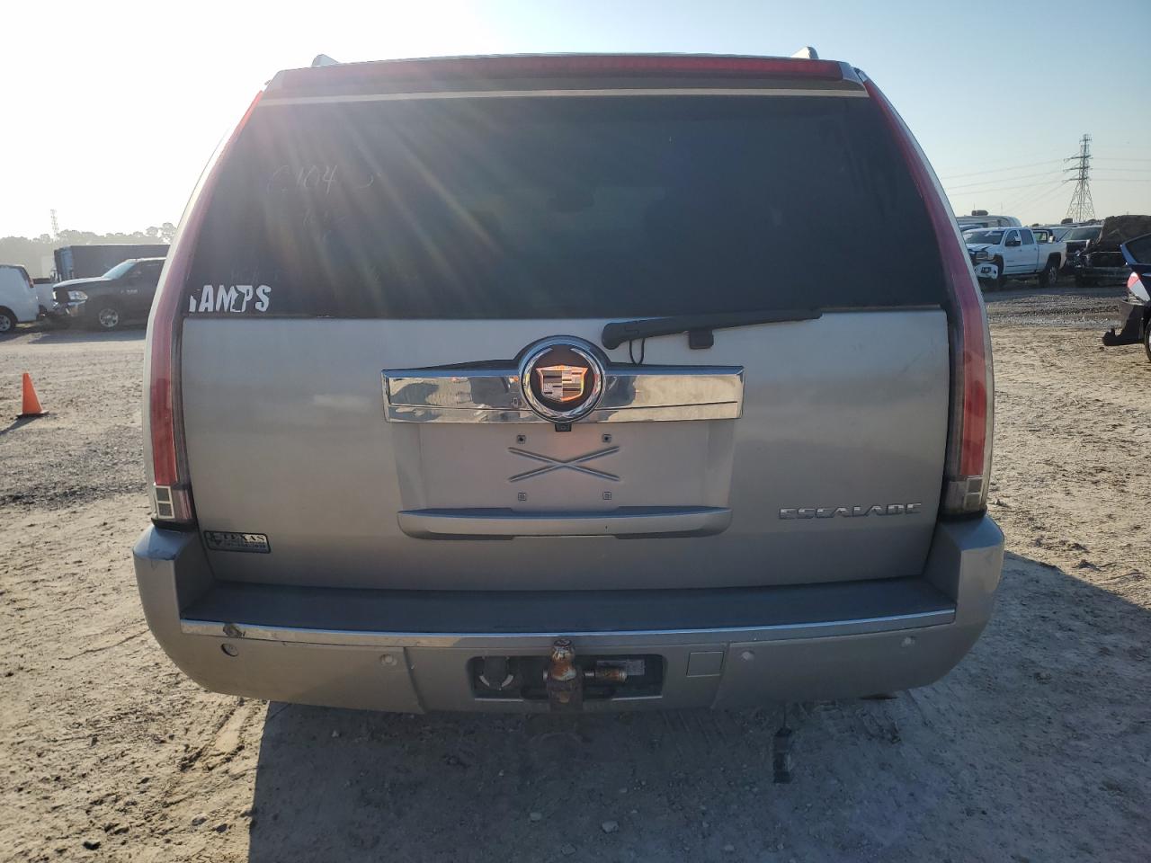 1GYEC63868R119013 2008 Cadillac Escalade Luxury