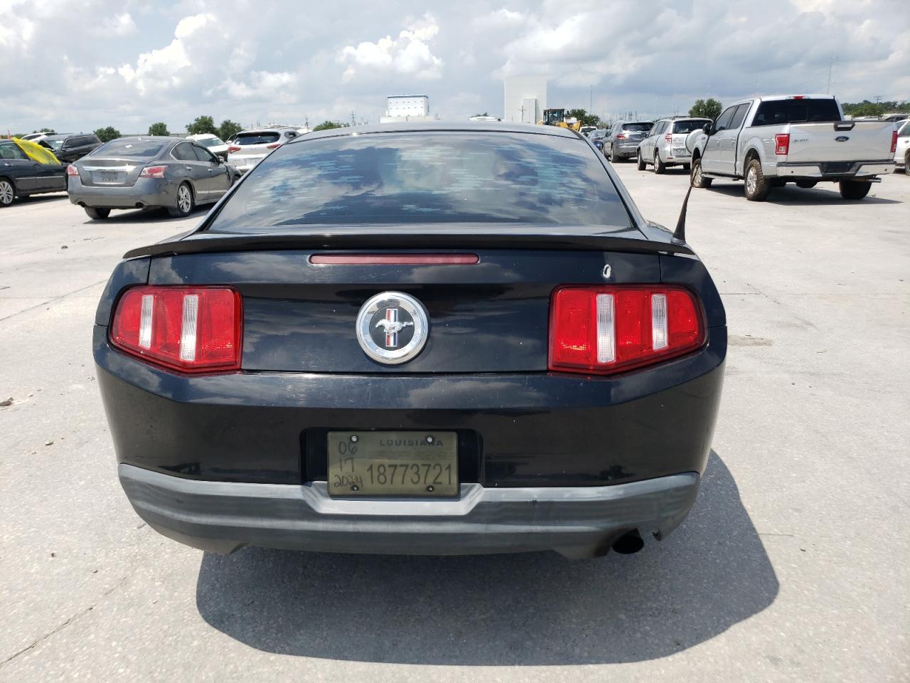 1ZVBP8ANXA5120760 2010 Ford Mustang