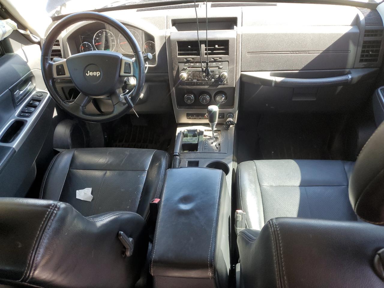 2010 Kia Soul + VIN: KNDJT2A26A7094949 Lot: 61163754