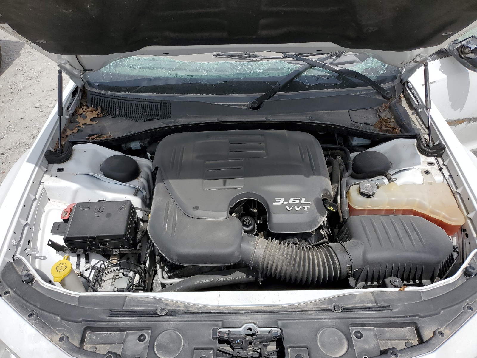 2C3CCAKG9JH268048 2018 Chrysler 300 Limited