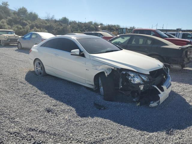 Купе MERCEDES-BENZ E-CLASS 2012 Білий