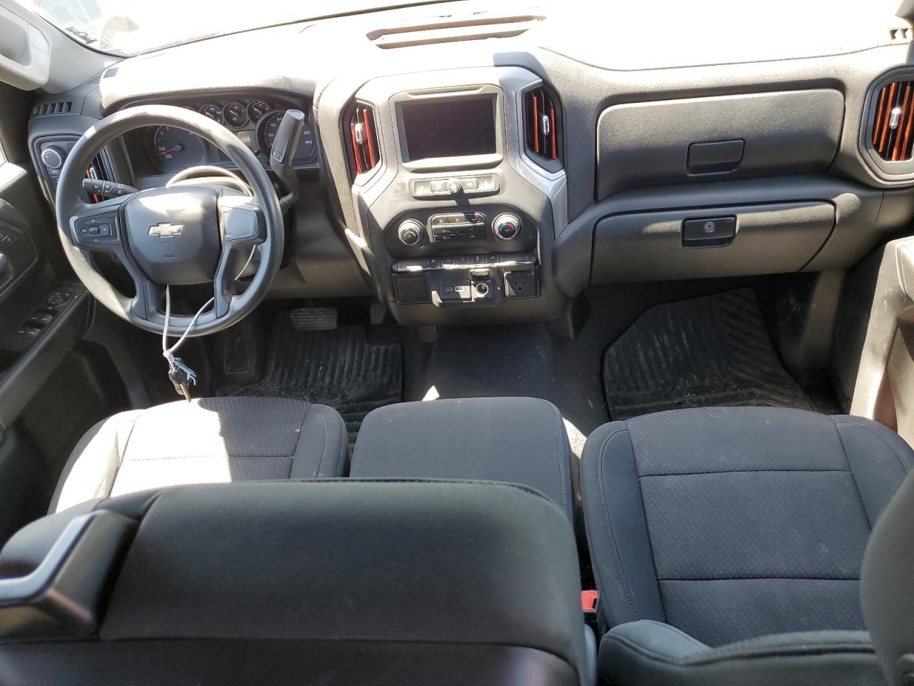 2021 Chevrolet Silverado K1500 Custom VIN: 1GCRYBEK6MZ311617 Lot: 57982794