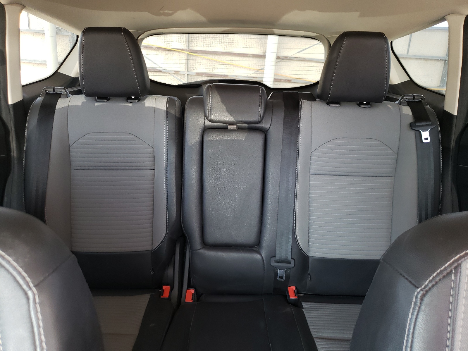 1FMCU0GD1KUA79096 2019 Ford Escape Se