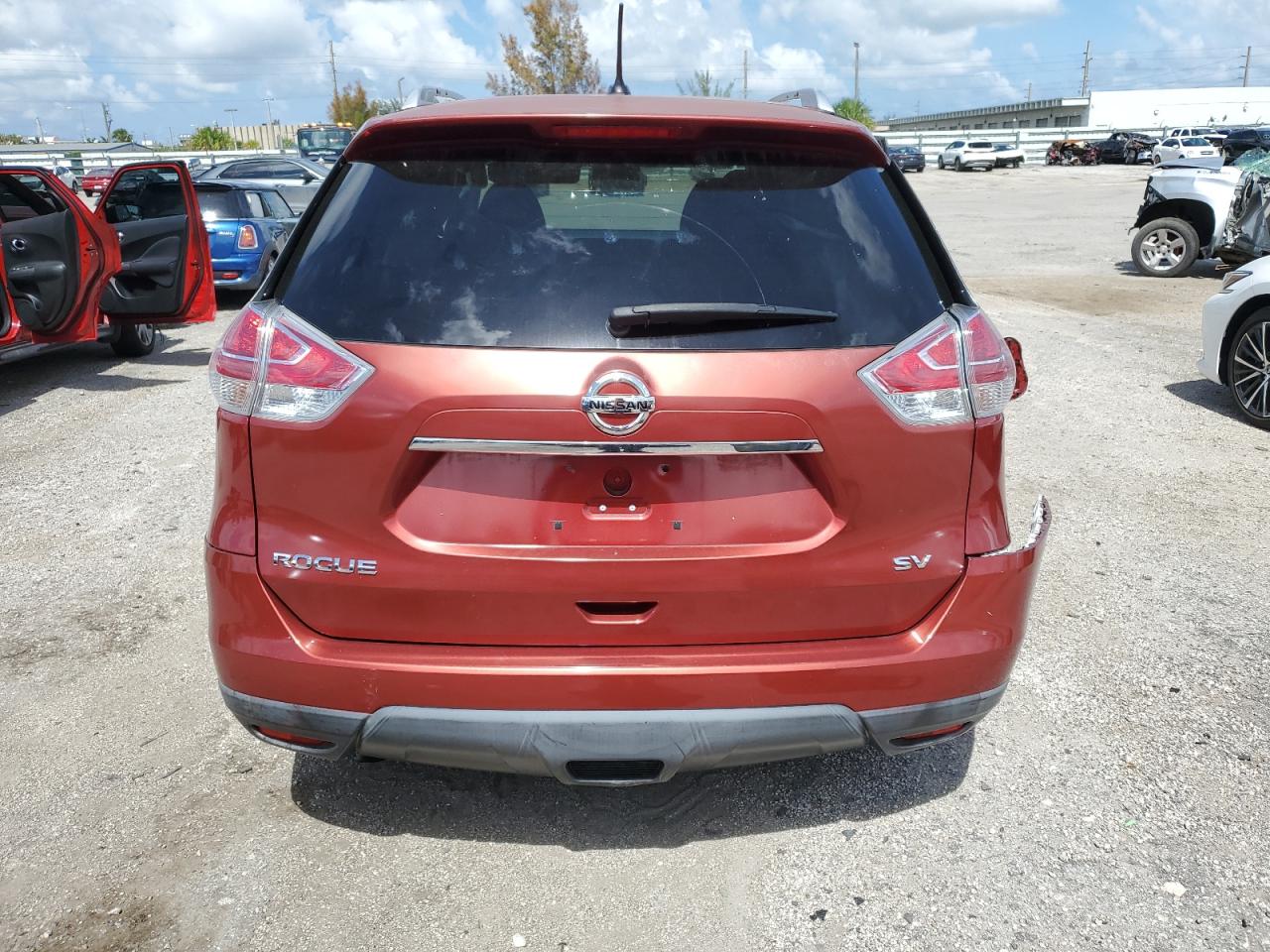 2016 Nissan Rogue S VIN: KNMAT2MT0GP685789 Lot: 58895424