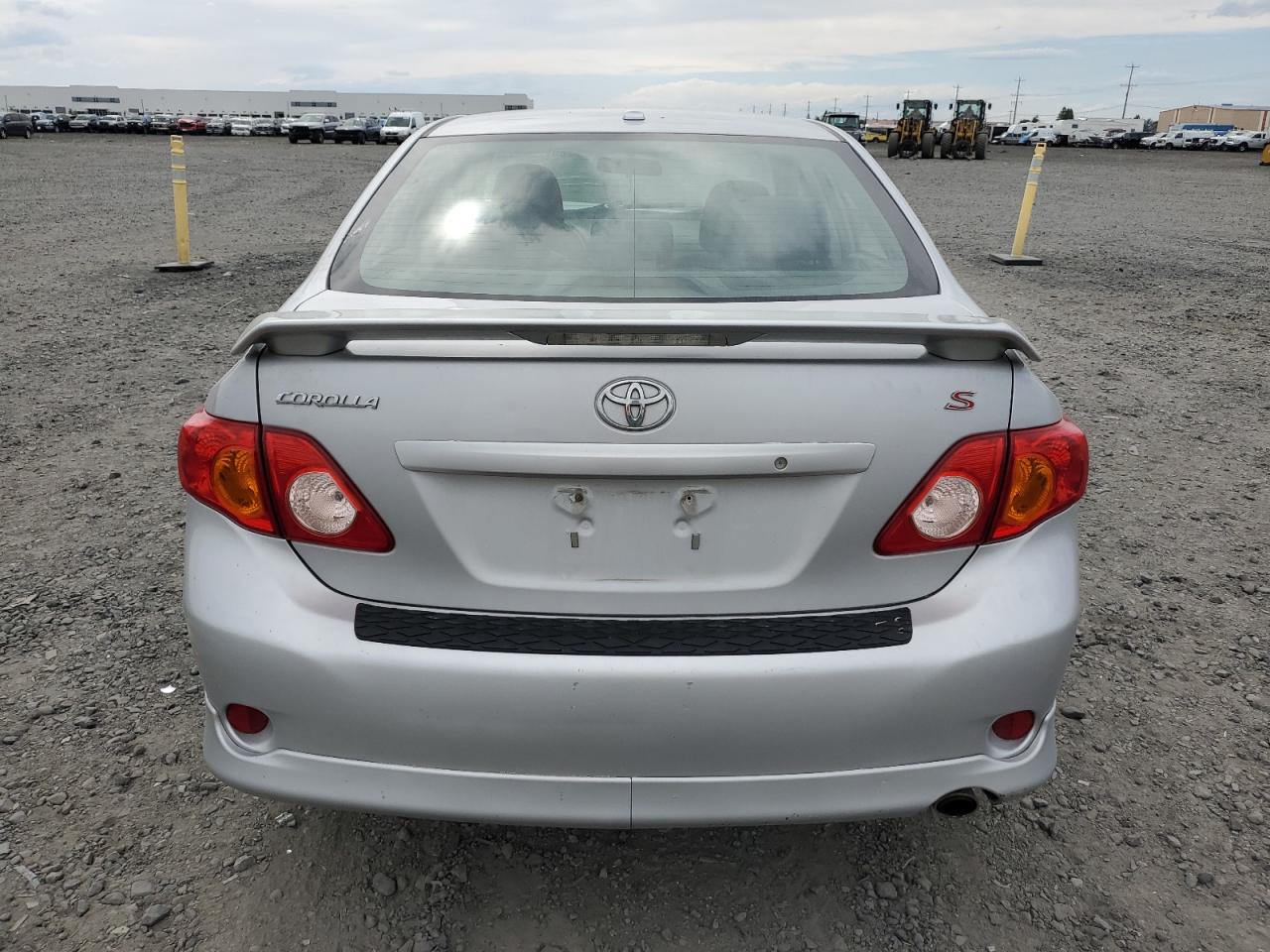 2010 Toyota Corolla Base VIN: 2T1BU4EEXAC498319 Lot: 60323684