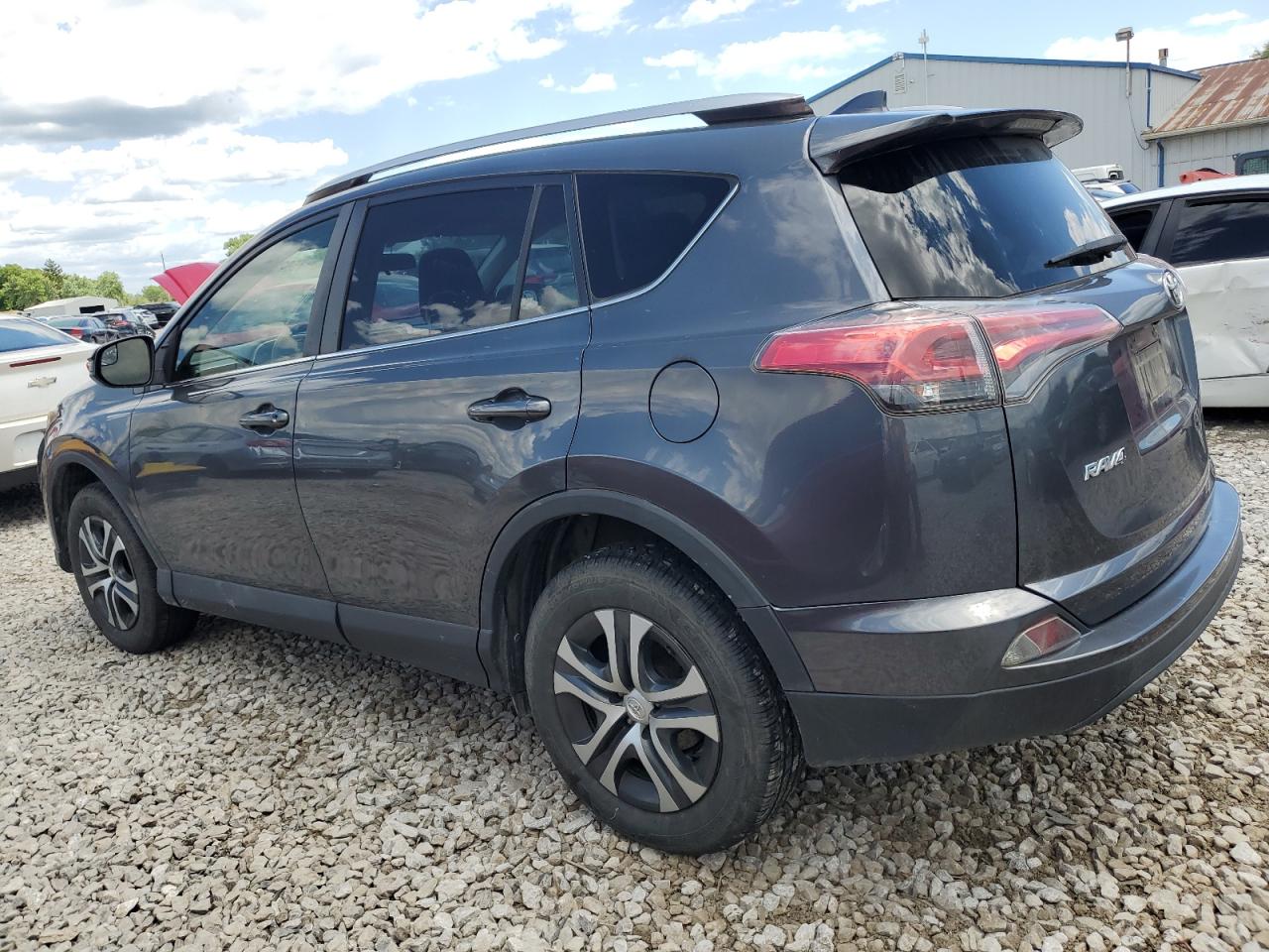 JTMZFREV0GD081244 2016 TOYOTA RAV 4 - Image 2