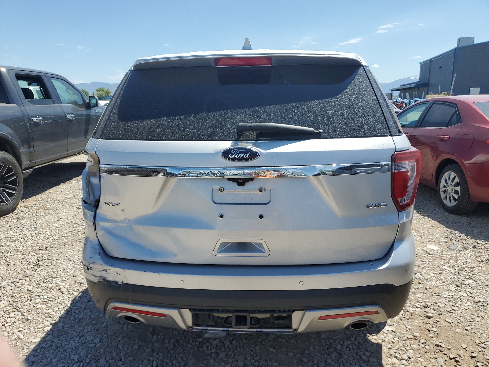 1FM5K8D85HGA36151 2017 Ford Explorer Xlt