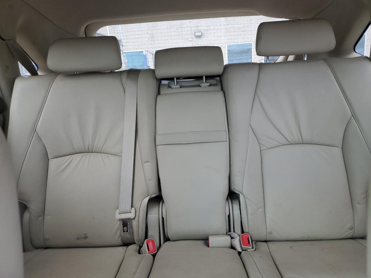 2005 Lexus Rx 330 VIN: 2T2HA31U75C074379 Lot: 60634324