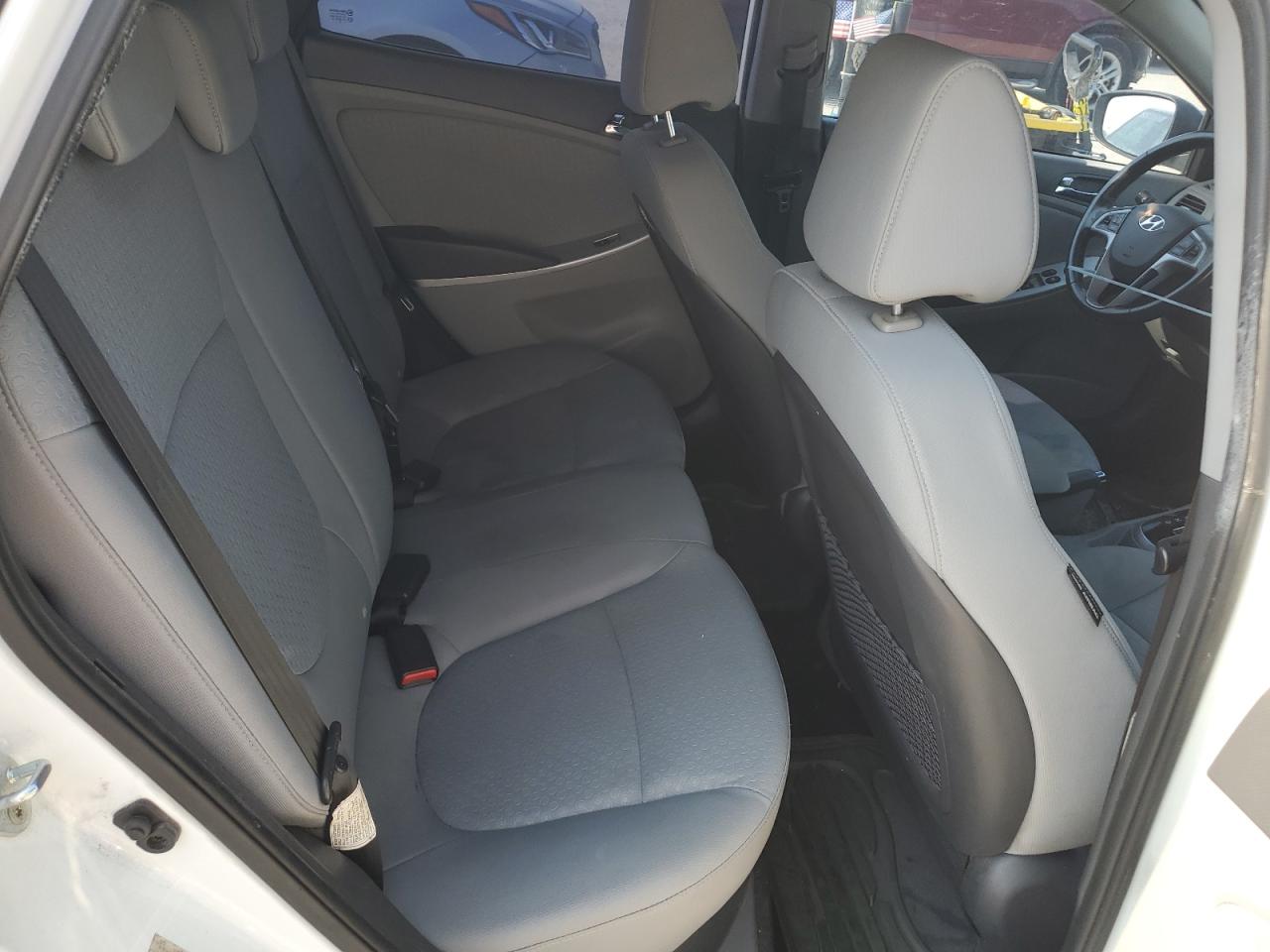 2014 Hyundai Accent Gls VIN: KMHCU5AE1EU175684 Lot: 58119924