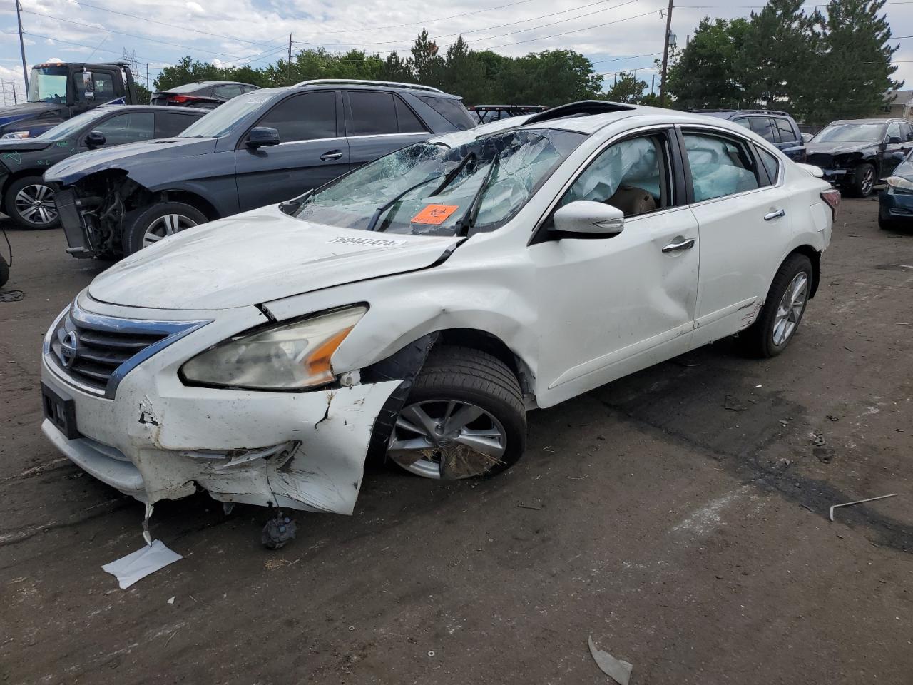 1N4AL3AP4FN897396 2015 NISSAN ALTIMA - Image 1