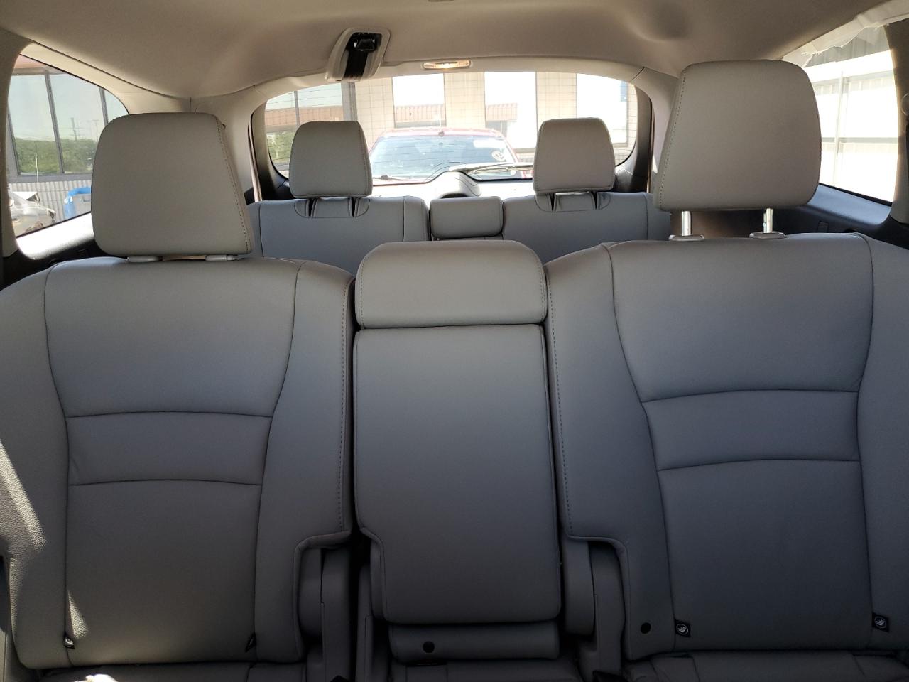 2021 Honda Pilot - Image 10