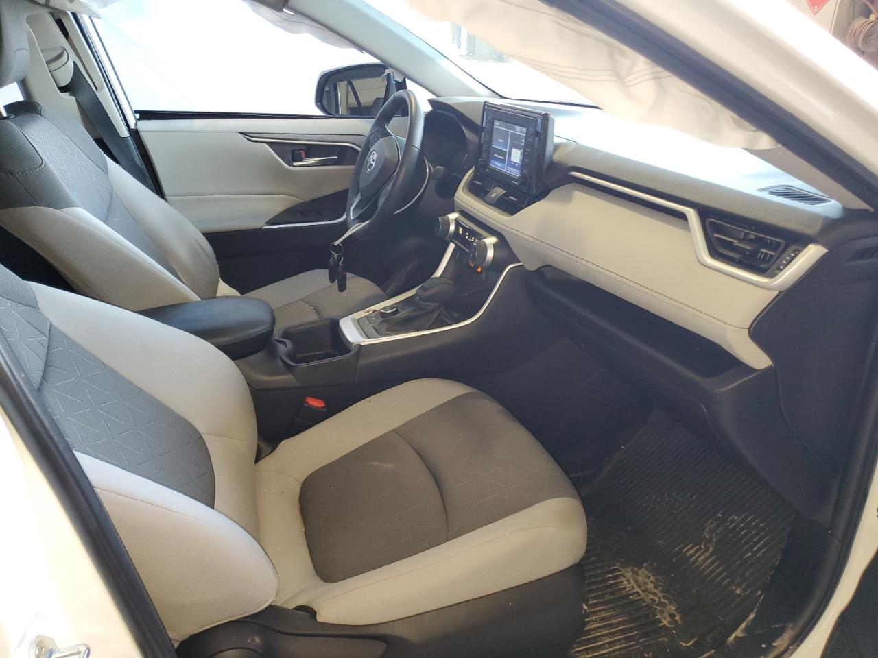 2022 Toyota Rav4 Xle VIN: 4T3RWRFV4NU069970 Lot: 60089024