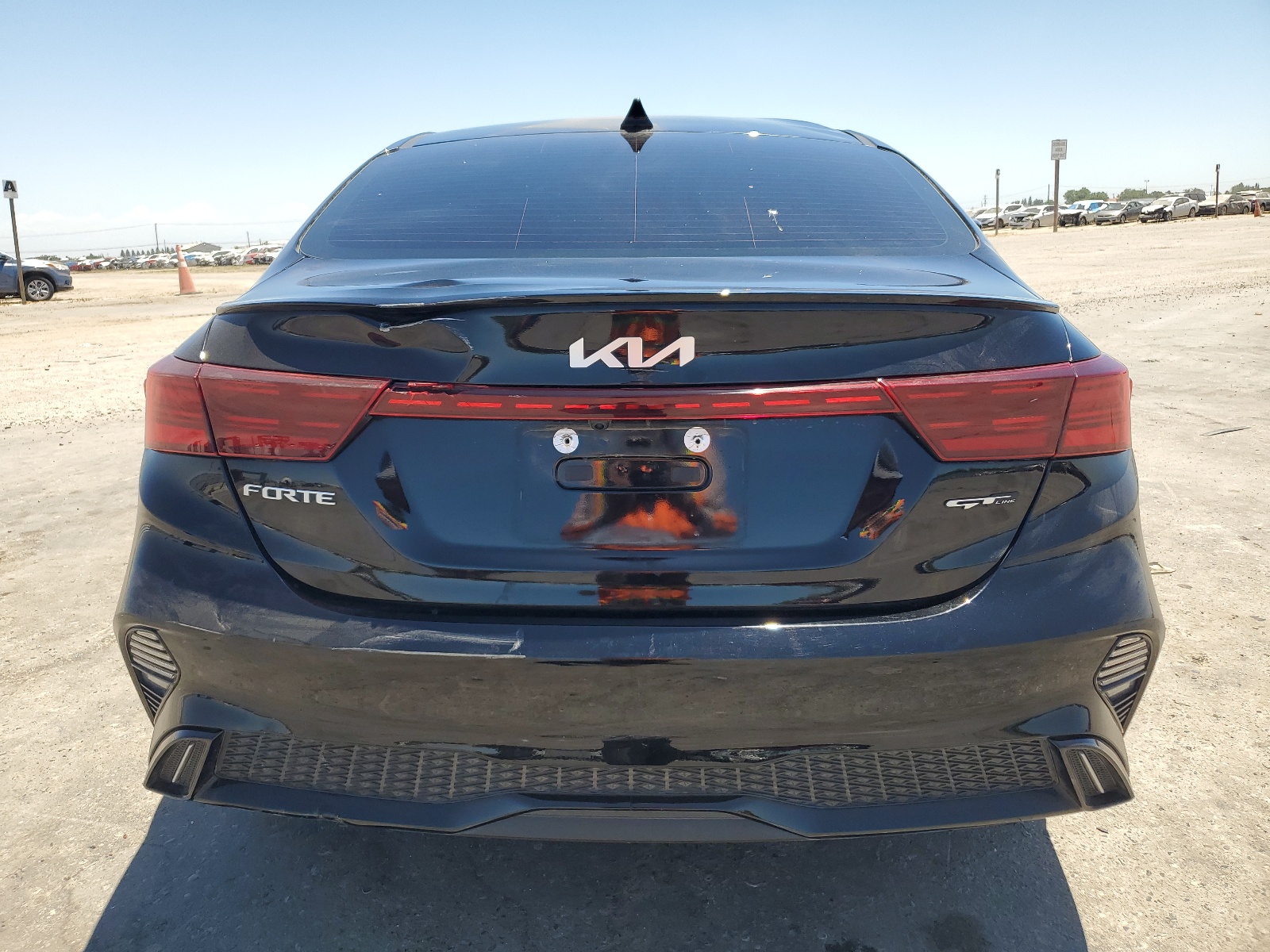 3KPF54AD2RE706511 2024 Kia Forte Gt Line