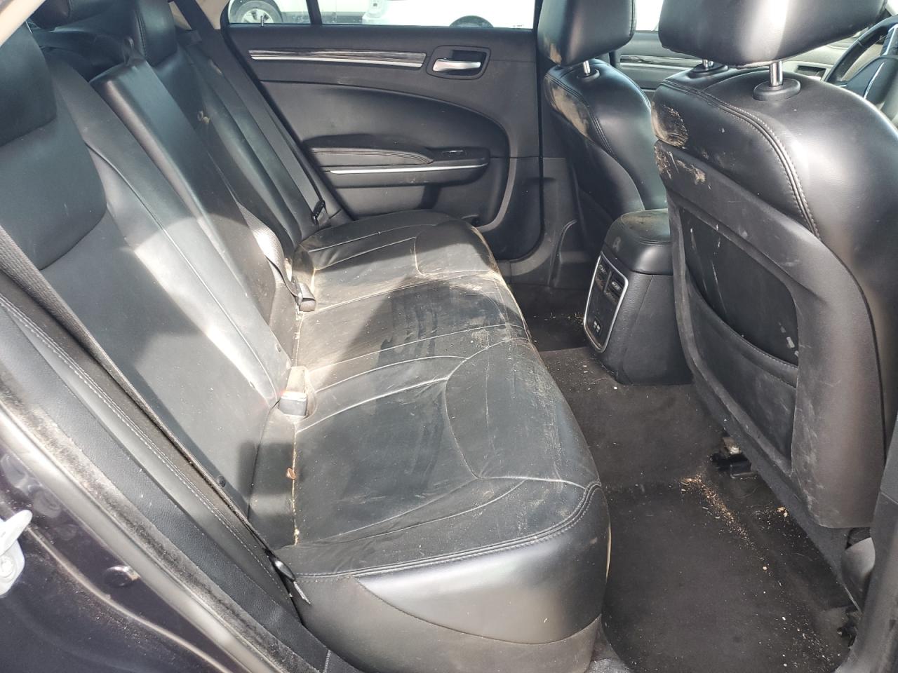 2016 Chrysler 300 Limited VIN: 2C3CCAAG0GH206953 Lot: 60773844