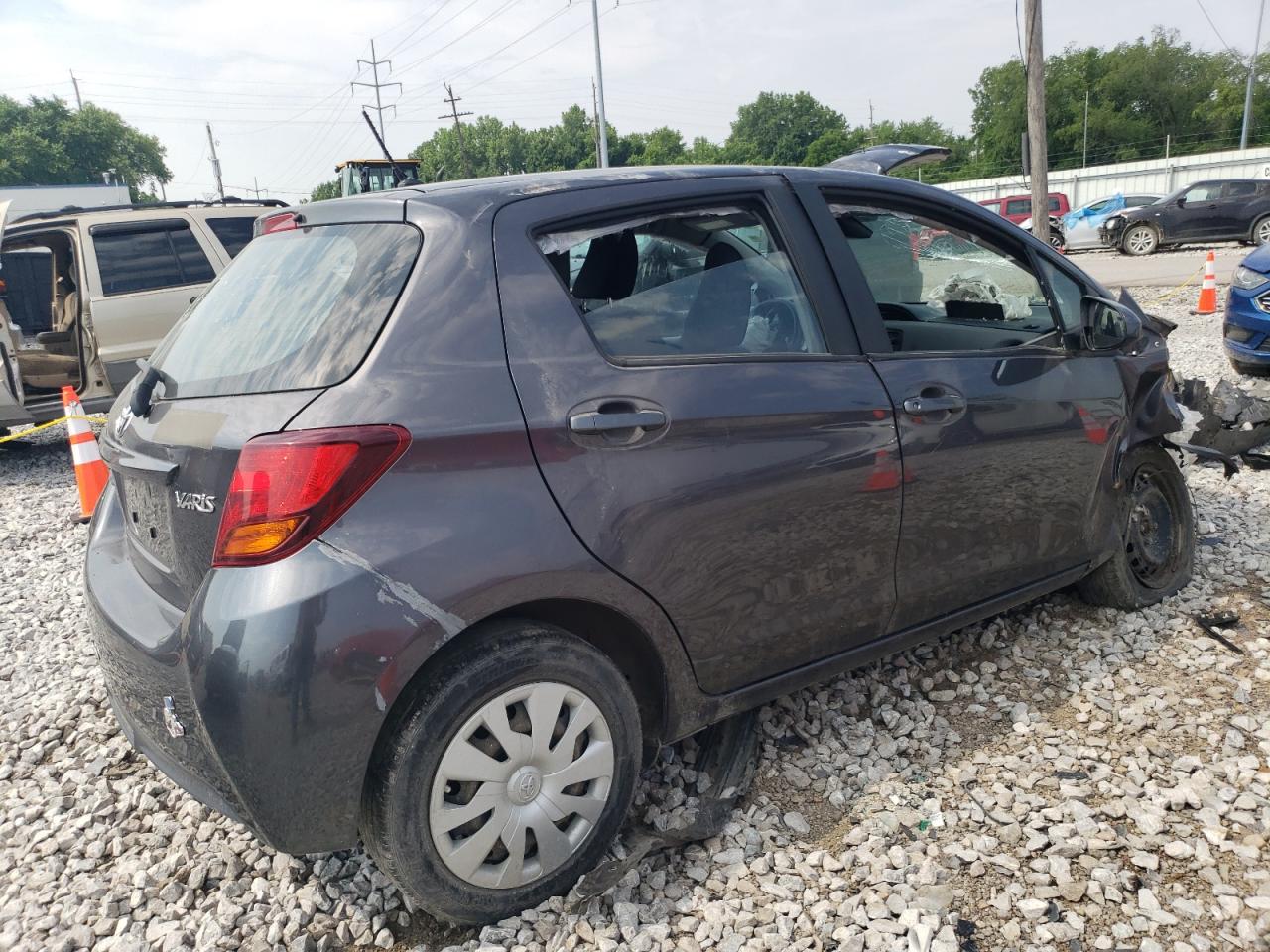 2017 Toyota Yaris - Image 3