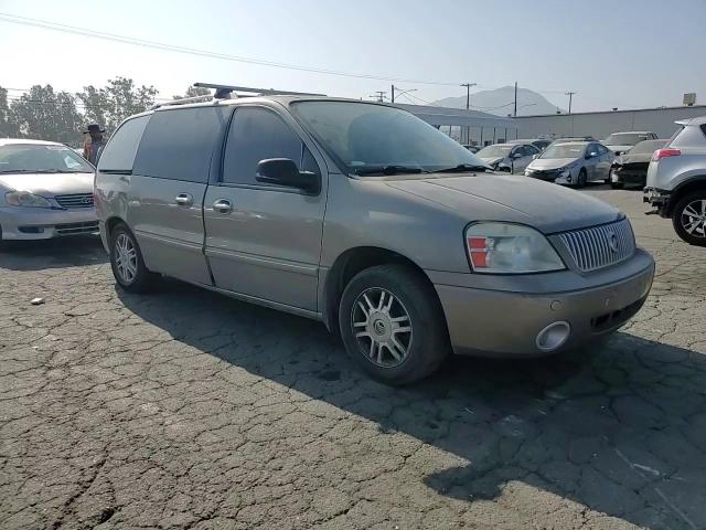 2006 Mercury Monterey Luxury VIN: 2MRDA222X6BJ01950 Lot: 57445704