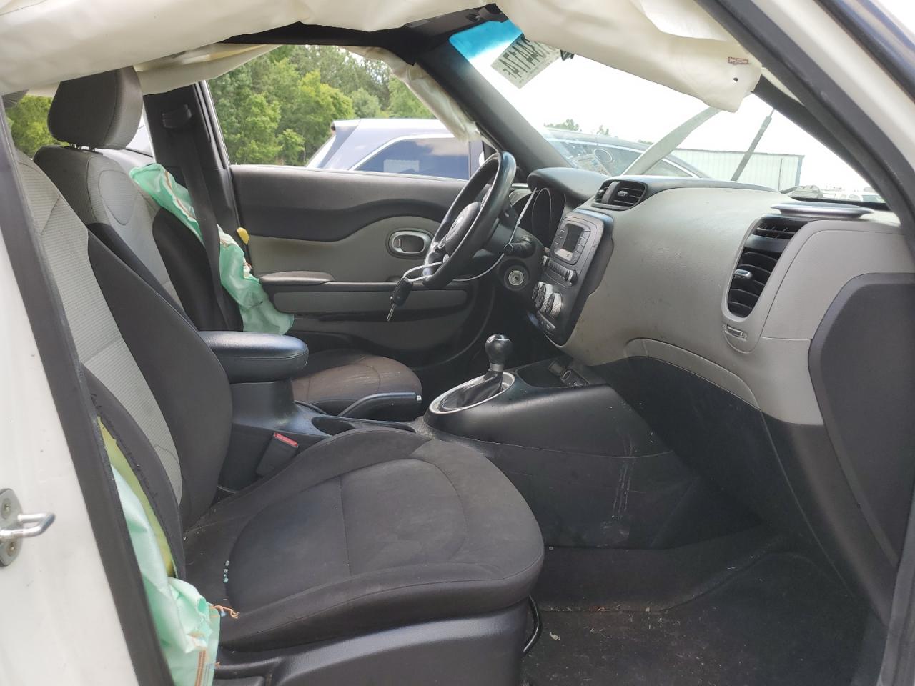 2016 Kia Soul VIN: KNDJN2A25G7275804 Lot: 61344174