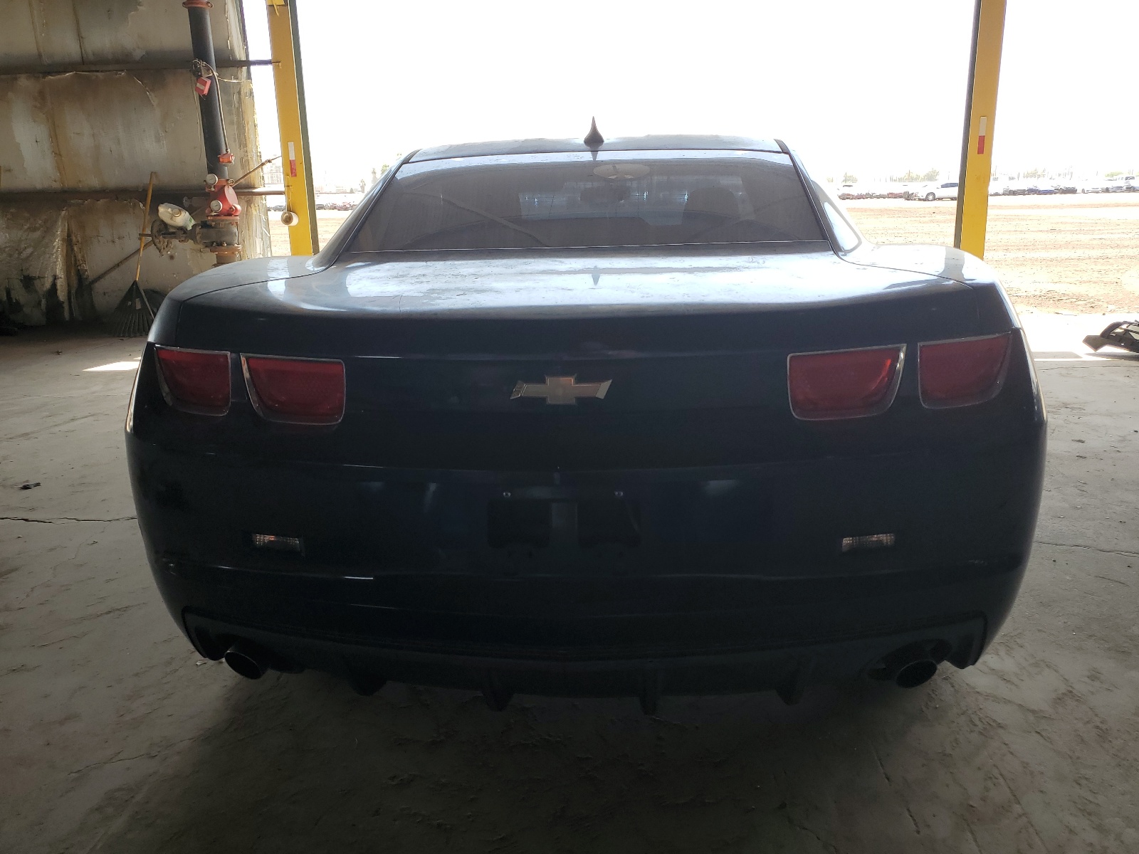 2G1FA1ED5B9105711 2011 Chevrolet Camaro Ls