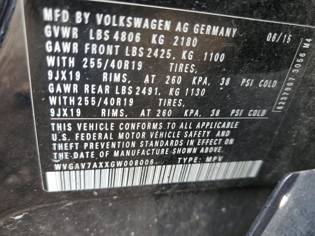 2016 Volkswagen Tiguan - Image 15
