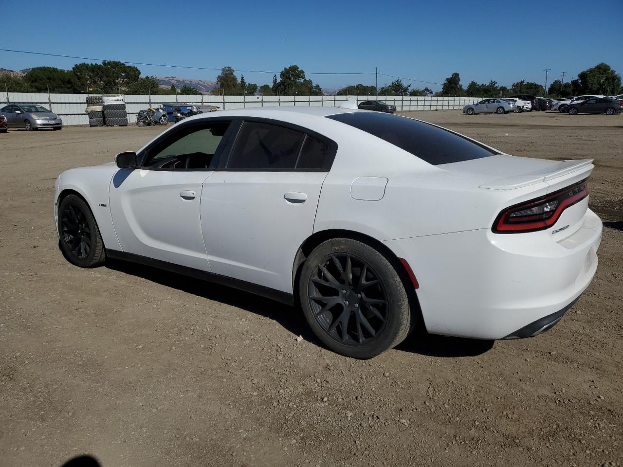 2C3CDXCT6GH117592 2016 DODGE CHARGER - Image 2