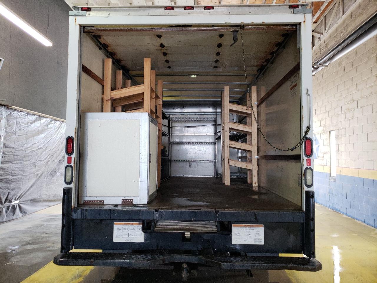 2012 Ford Econoline E350 Super Duty Cutaway Van VIN: 1FDWE3FS9CDA53990 Lot: 60384084