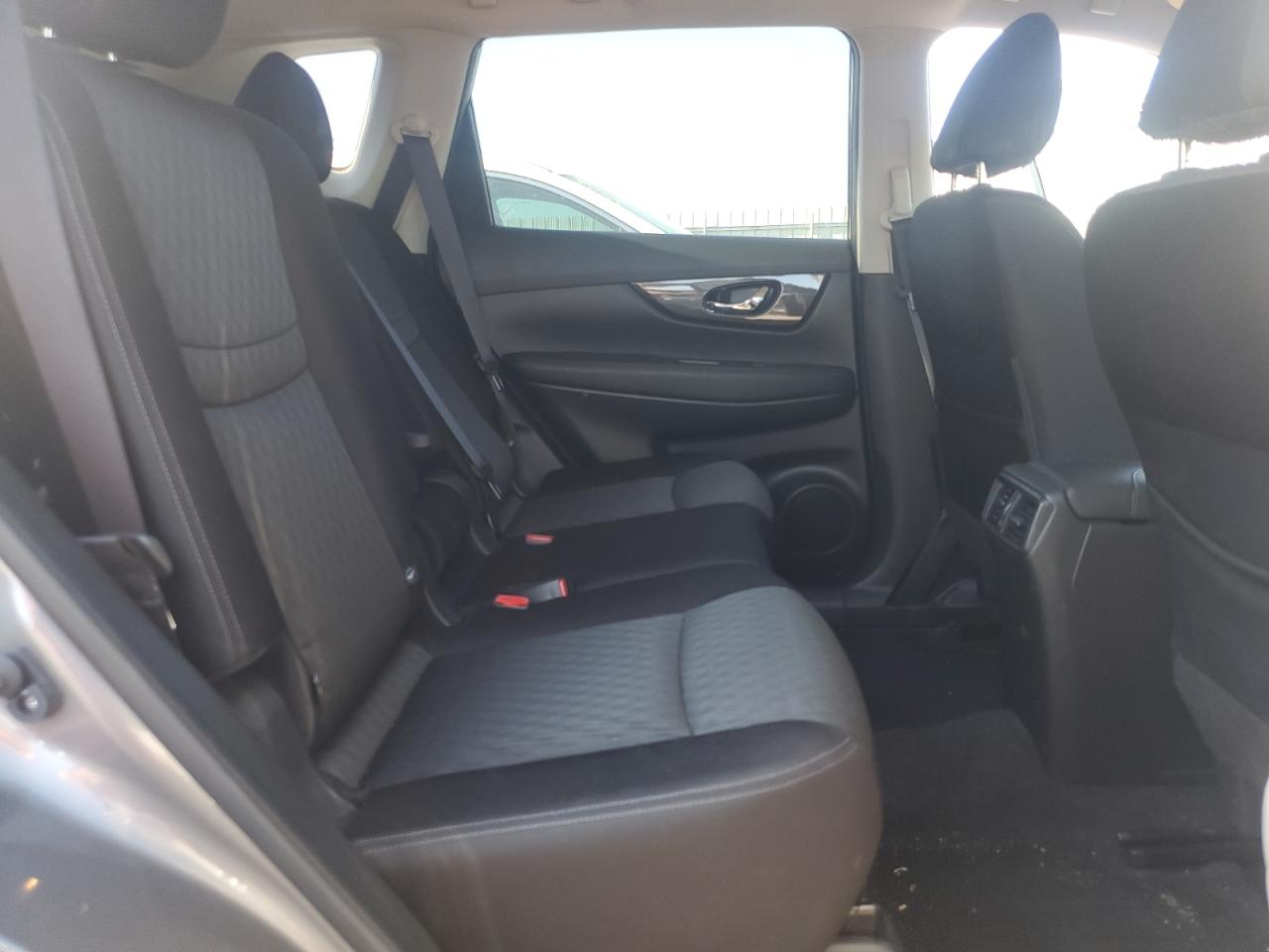 2018 Nissan Rogue S VIN: JN8AT2MV2JW347801 Lot: 57449214